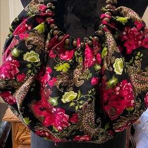 Purse w/beaded arm straps, 1 inside pocket